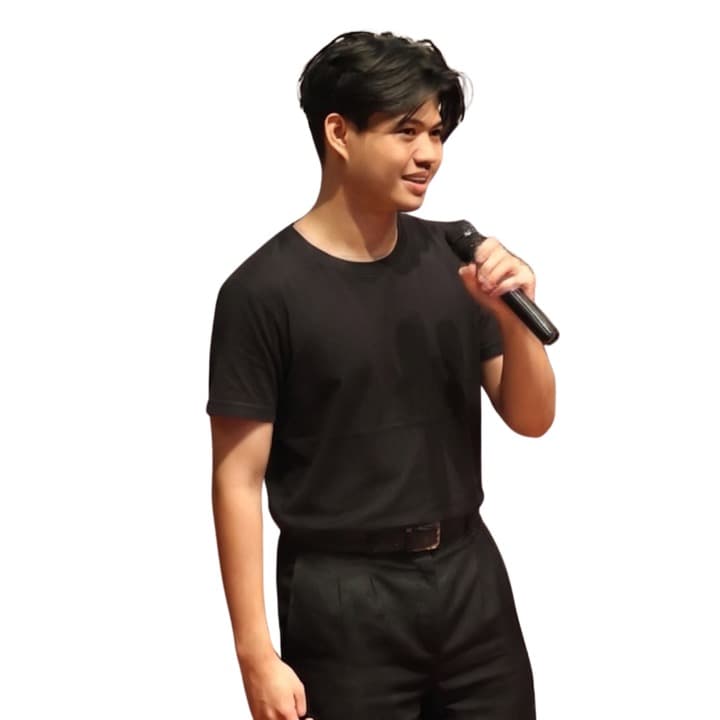 ธีระ — ธีรเทพ ใหญ่สูงเนิน
